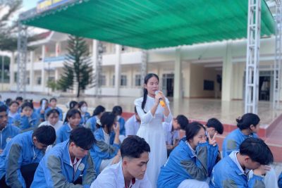 SINH HOẠT DƯỚI CỜ TUẦN 13